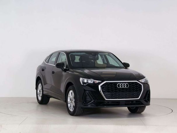 Audi Q3 35 TDI S tronic Sportback 110 kW image number 2