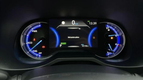 Car image 13