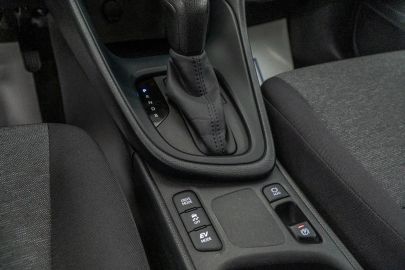 Car image 33