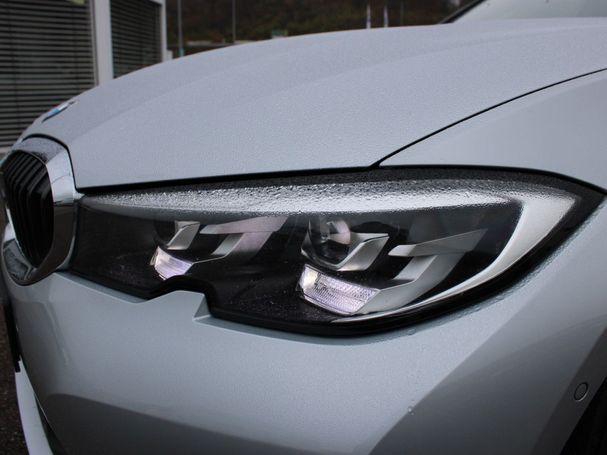 BMW 320d Touring Advantage xDrive 140 kW image number 6