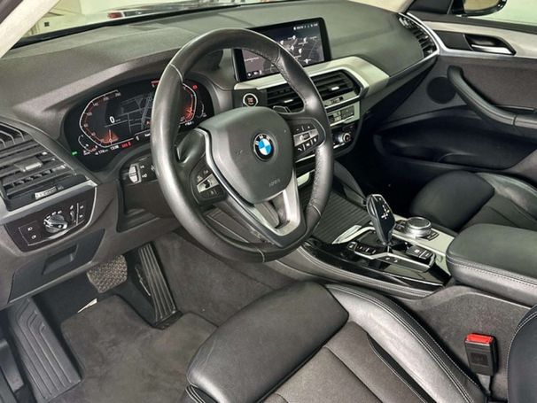 BMW X4 xDrive 140 kW image number 14