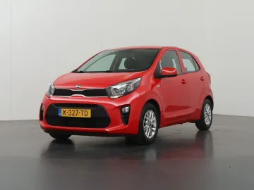 Car image 33