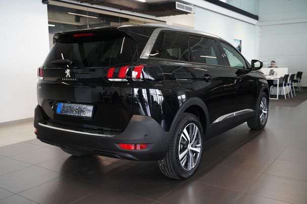 Peugeot 5008 BlueHDi EAT8 Allure 96 kW image number 4