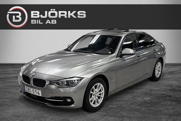 BMW 330e Sport Line Steptronic 185 kW image number 1