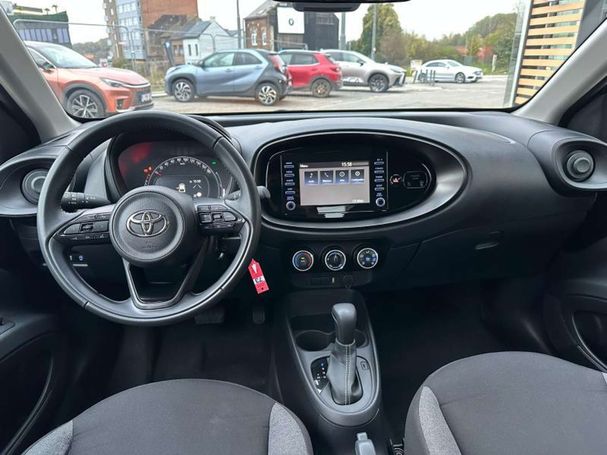 Toyota Aygo X 53 kW image number 11