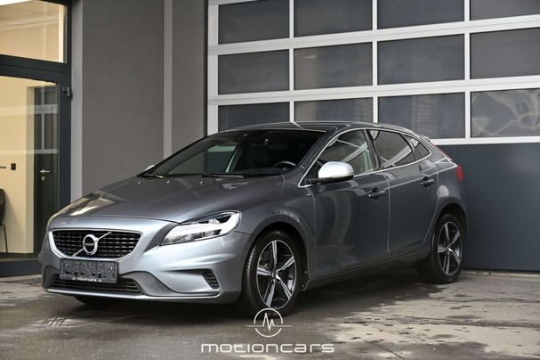 Volvo V40 D2 Momentum 88 kW image number 1