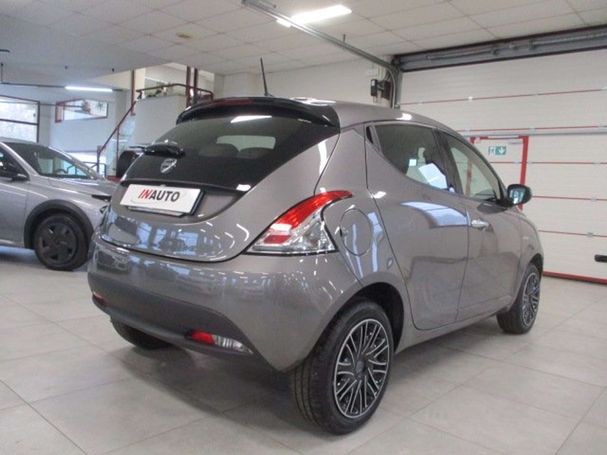 Lancia Ypsilon 51 kW image number 6