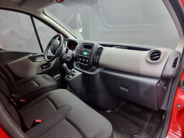 Renault Trafic 70 kW image number 13