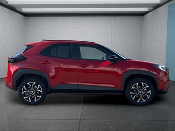 Car image 4