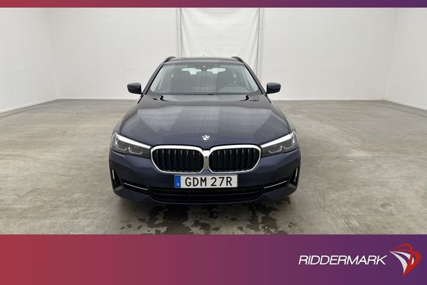 BMW 530 Touring 216 kW image number 3