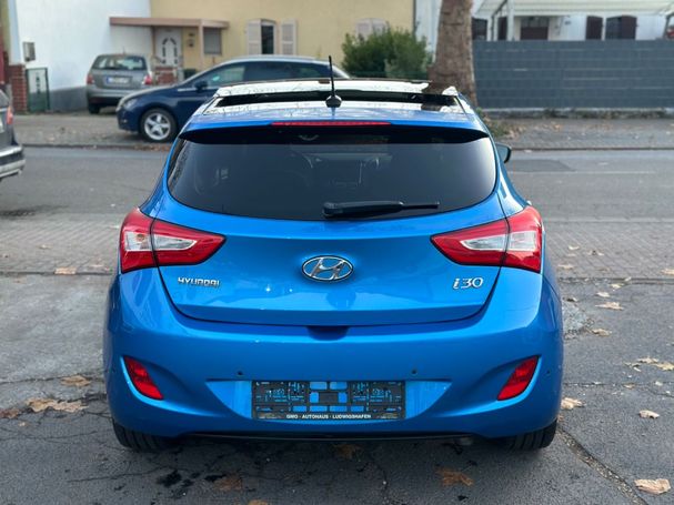 Hyundai i30 Blue 99 kW image number 7