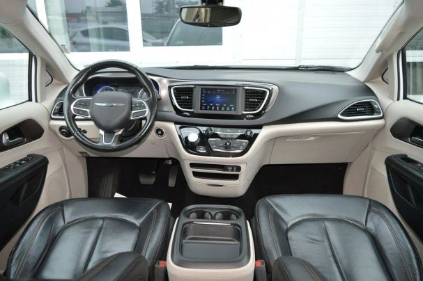 Chrysler Pacifica 214 kW image number 19