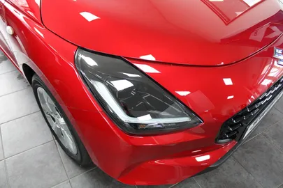 Car image 5