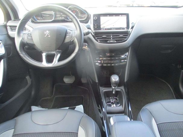 Peugeot 2008 PureTech 82 kW image number 16