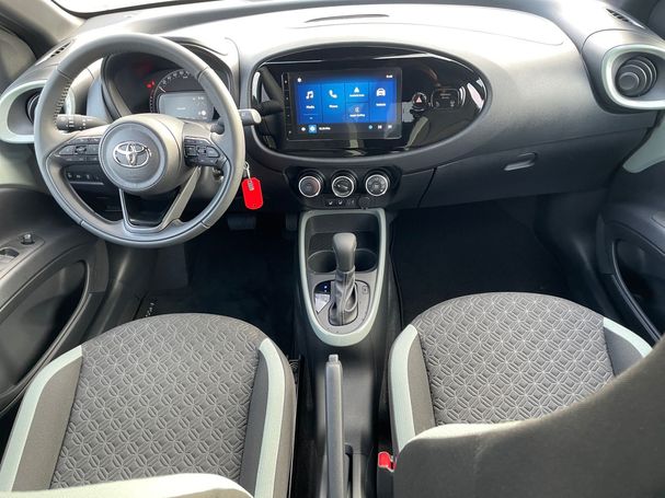 Toyota Aygo X 1.0 53 kW image number 8