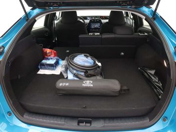 Car image 36