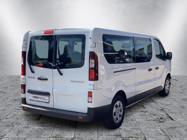 Renault Trafic Grand dCi 110 80 kW image number 3