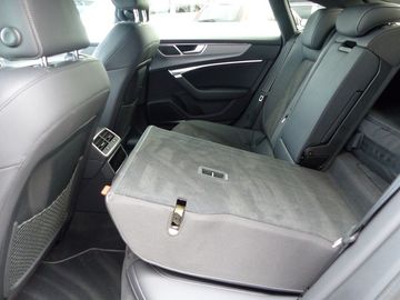 Car image 36