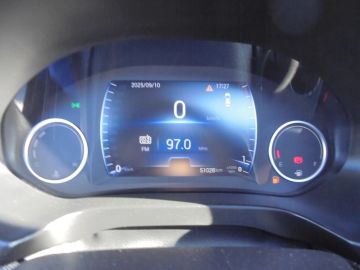 Car image 43