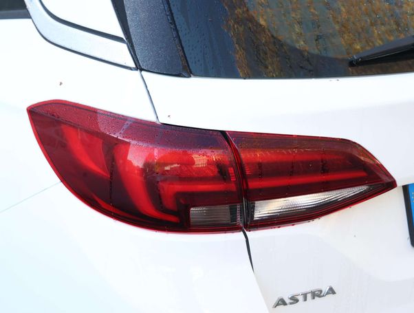 Opel Astra Sports Tourer Turbo Innovation 110 kW image number 24