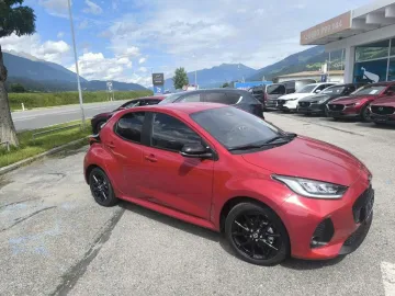 Car image 2