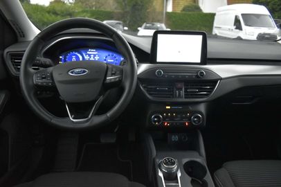 Car image 29