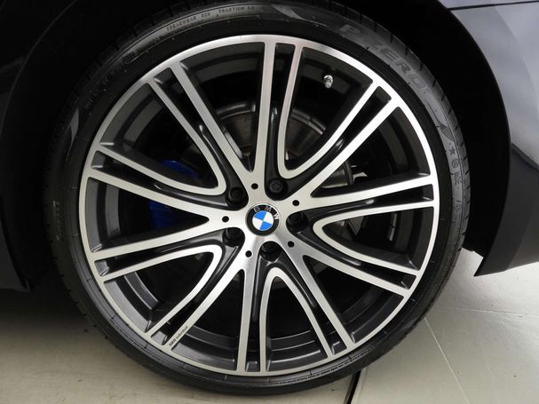 BMW 520i Touring 135 kW image number 39