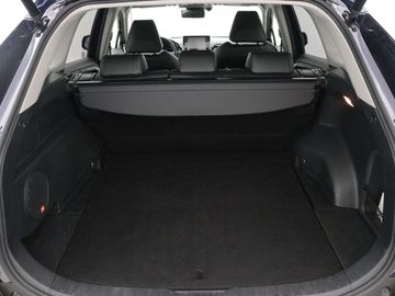 Car image 37