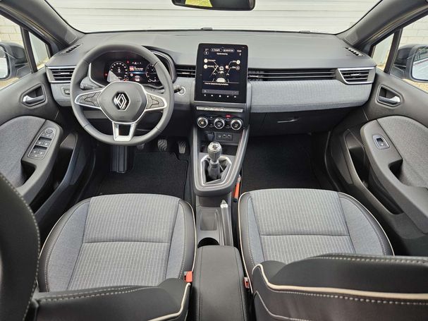 Renault Clio TCe 90 66 kW image number 3