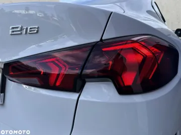 Car image 28