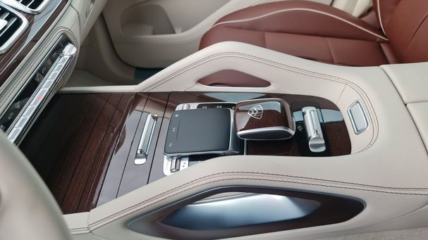 Mercedes-Benz GLS 600 Maybach 410 kW image number 30