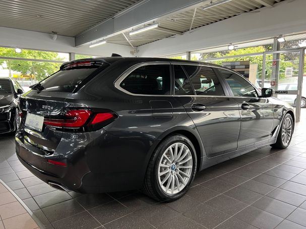 BMW 530 Touring xDrive 215 kW image number 13