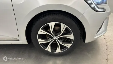 Car image 20