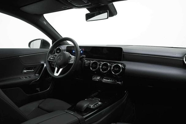 Mercedes-Benz CLA 200 Shooting Brake 110 kW image number 6