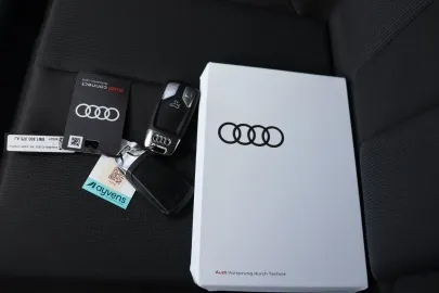 Car image 33