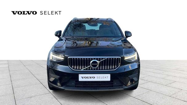 Volvo XC40 T2 Core 95 kW image number 2