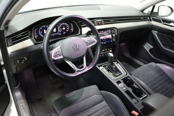 Volkswagen Passat Variant Elegance 4Motion DSG 147 kW image number 11