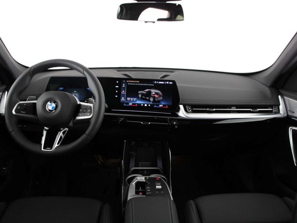 BMW X1 sDrive18i 100 kW image number 13