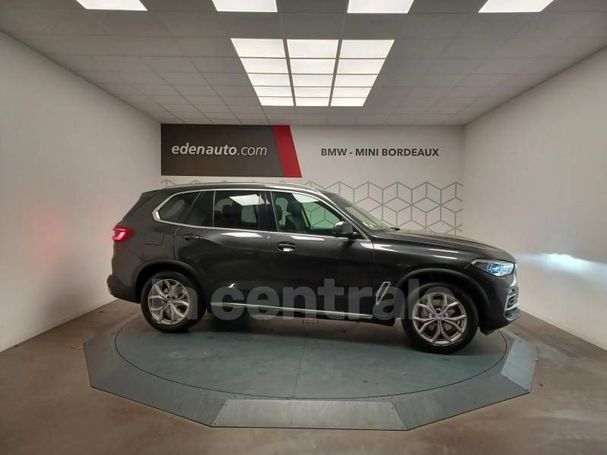 BMW X5 xDrive30d xLine 195 kW image number 20