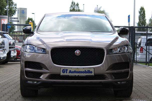 Jaguar F-Pace AWD 221 kW image number 9