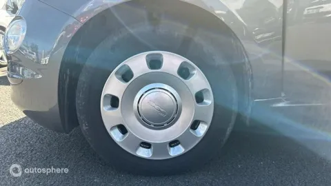 Car image 20