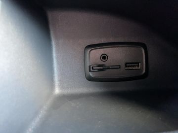 Car image 22