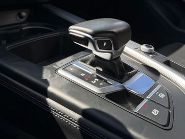 Car image 31