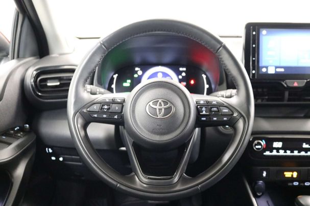 Toyota Yaris 1.5 Hybrid 85 kW image number 12