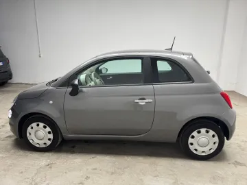 Car image 18