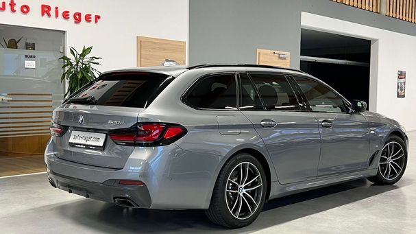 BMW 520d Touring xDrive 140 kW image number 4