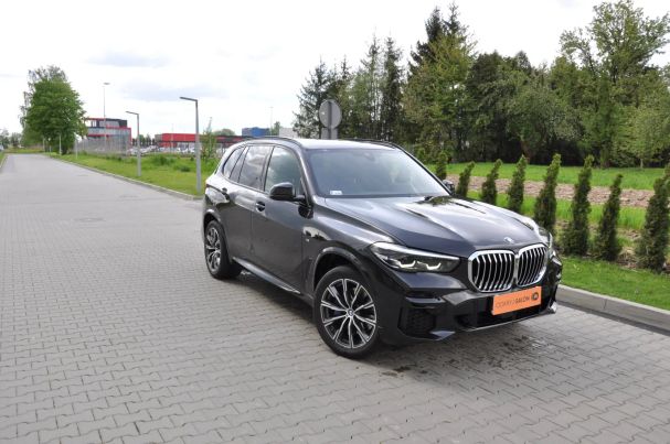 BMW X5 xDrive 170 kW image number 3