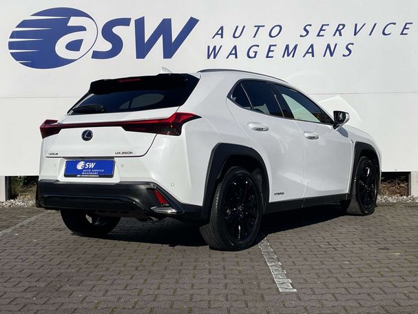 Lexus UX 250h 135 kW image number 4