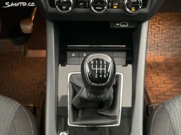 Car image 38