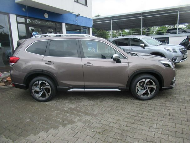 Subaru Forester 2.0ie Platinum 110 kW image number 6